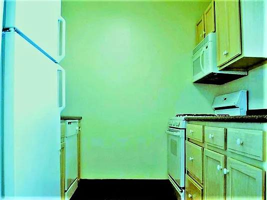 Rented by Voro New York | media 2