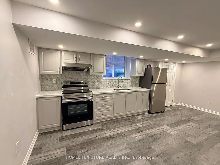 15 McGinty Ave #BASEMENT — Photo 4