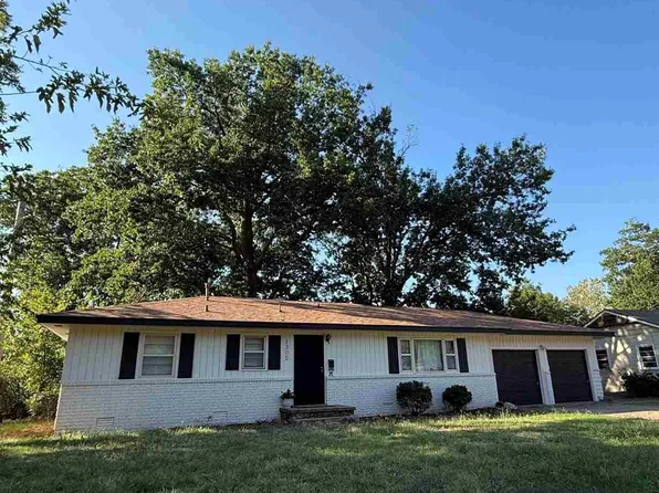 1305 E Cedar Dr, Stillwater, OK 74075