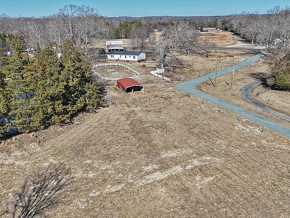 4th image of 4941 Rumley Rd