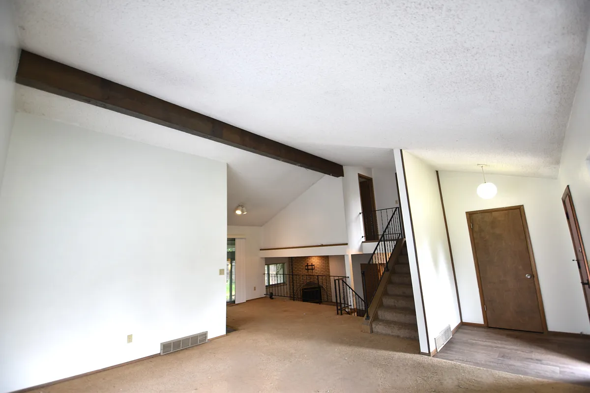 Building Photo - 2643 Sherwood Cir