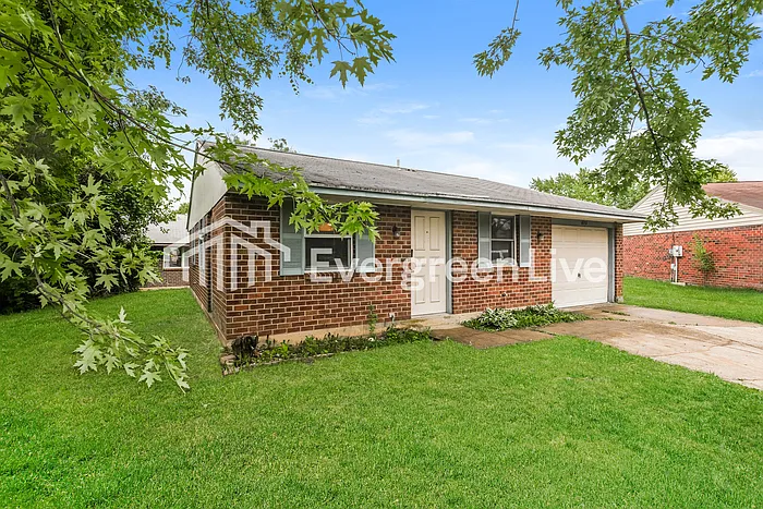 8132 Mount Snow Dr — Photo 2