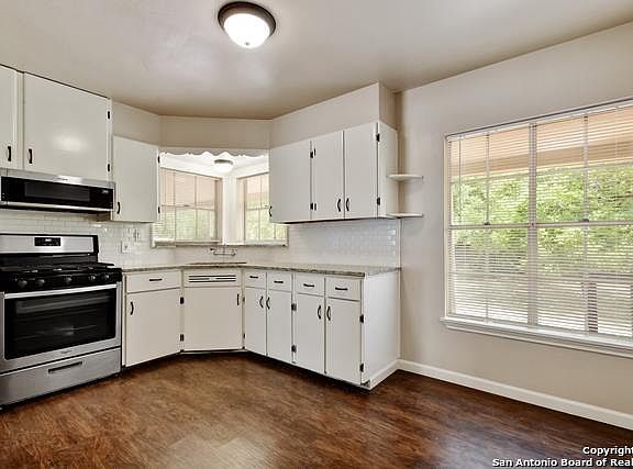 2nd image of 246 Storeywood Dr
