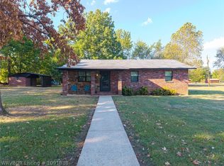 506 E 3rd St, Hartford, AR 72938