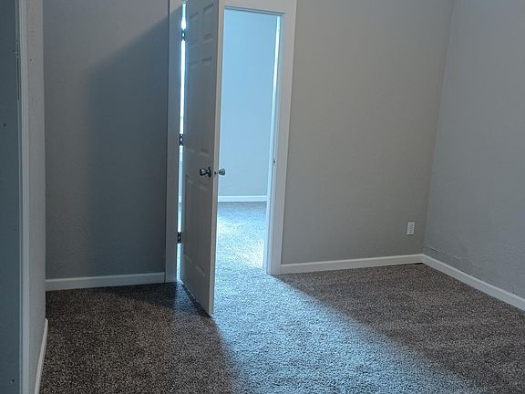 3rd image of 1010 S 14th St #13