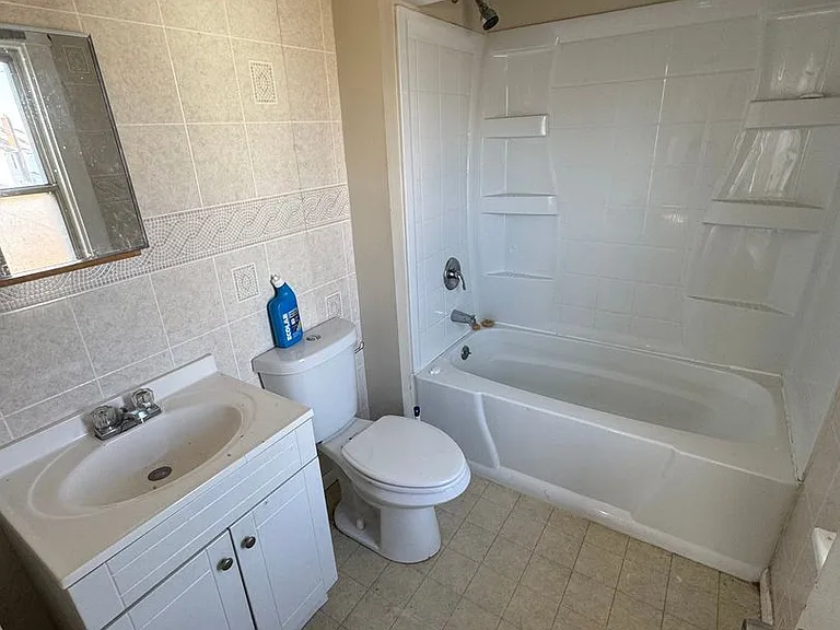601 Farnsworth Ave — Photo 10
