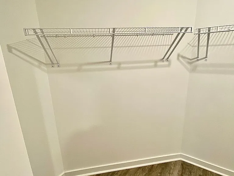 240 Creek Run Way — Photo 17