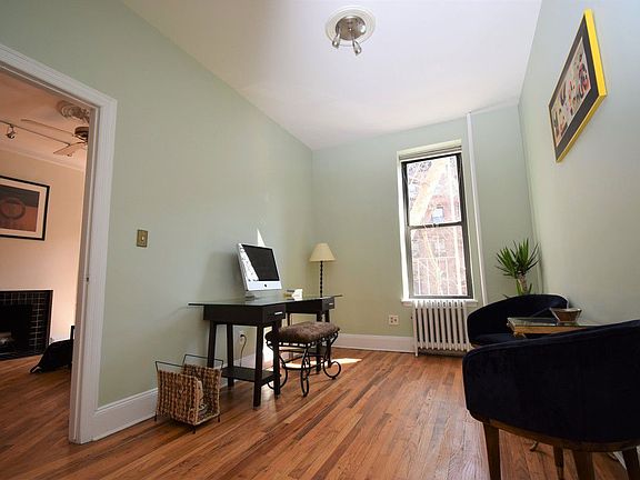 5th image of 203 Park Pl APT 2F