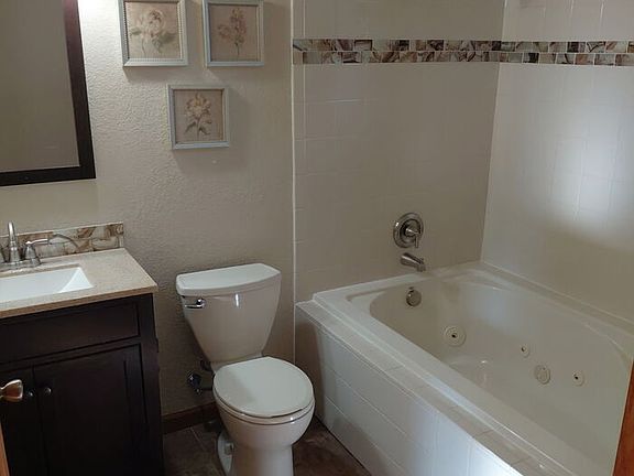 4th image of 27826.5 Alabraska Ln