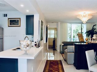 4984 NW 97th Pl #301, Doral, FL 33178
