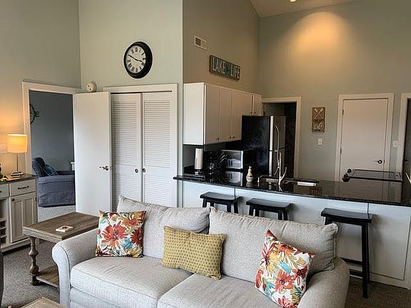 5th image of 170 Sailors Cove Dr Unit 1206