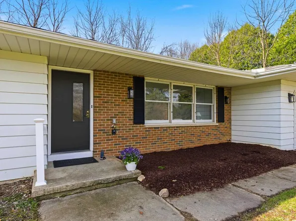 5501 Jan Drive, Fitchburg, WI 53711