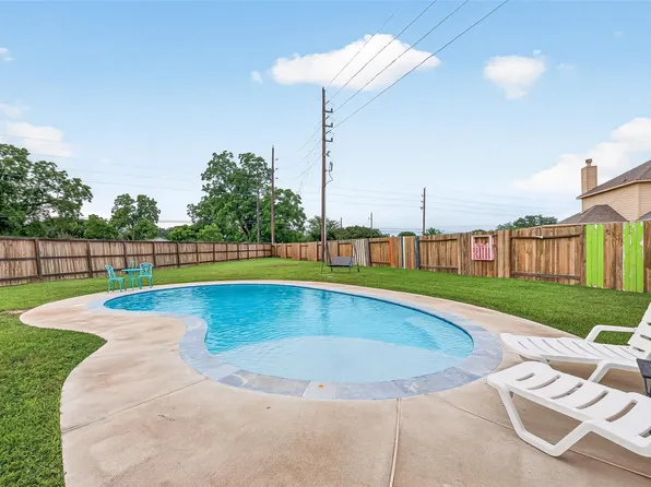 3758 Butterfly Breeze Ln, Richmond, TX 77406