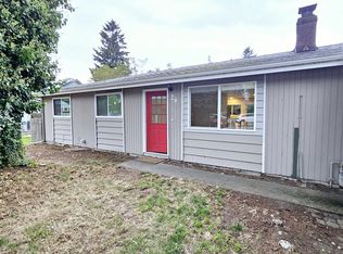 24 NE Dogwood St, Issaquah, WA 98027