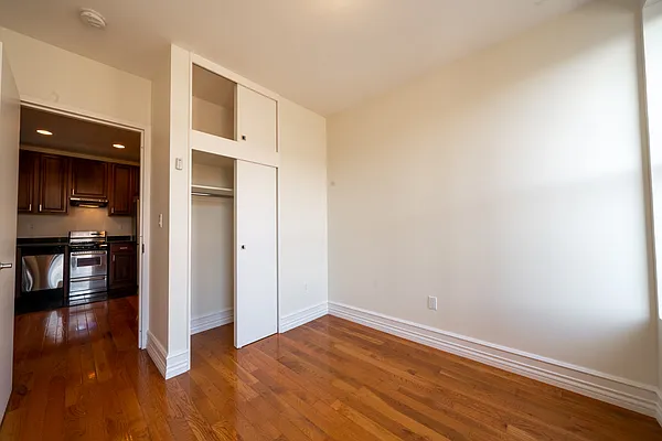 Rented by Living New York | media 16