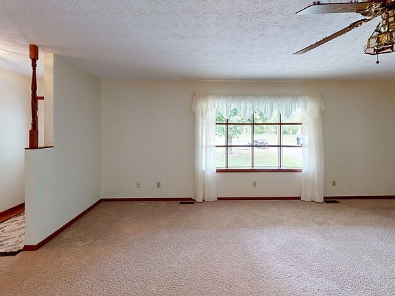 5th image of 76 Township Road 341