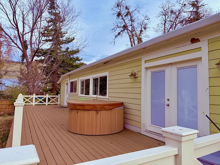 2099 Emigrant Creek Rd — Photo 20
