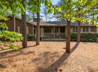 4 Prichard Ln, Pinehurst, NC 28374