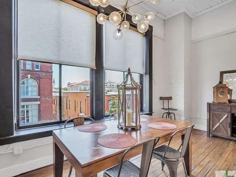 101 Barnard St #300 — Photo 16