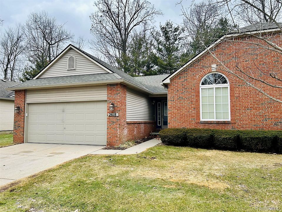 1st image of 2618 Woodcliff Trl
