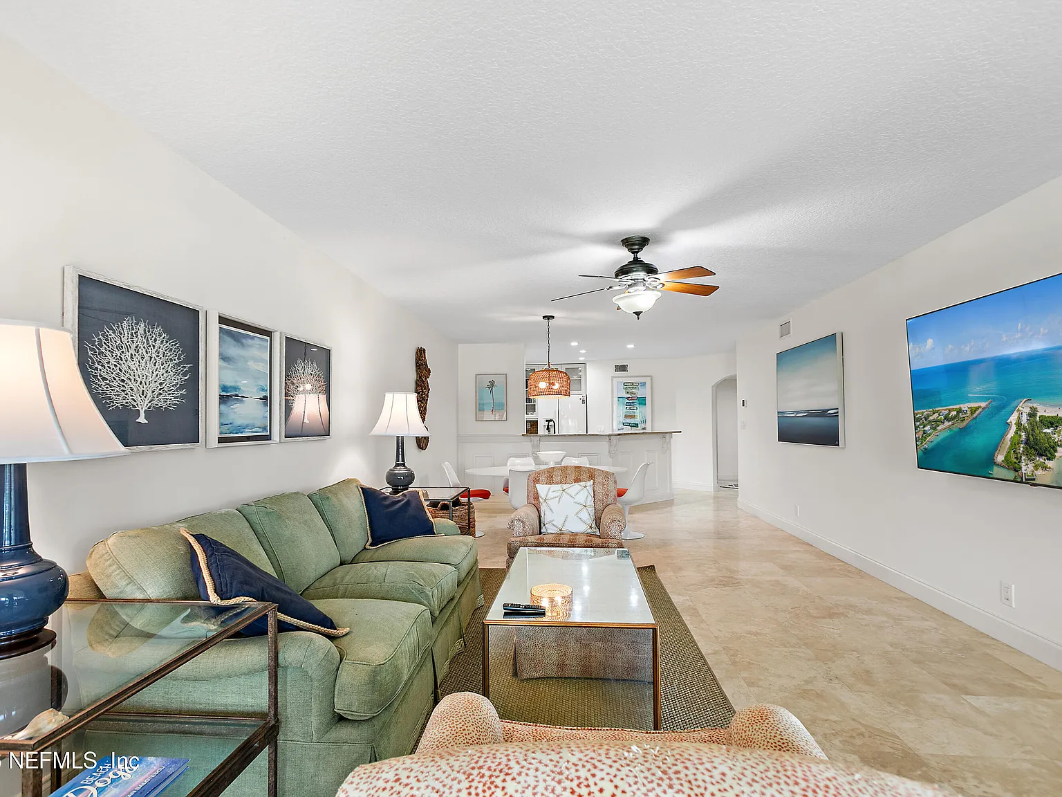 2 bed, 2.0 bath, 1280 sqft, $5,200 — Photo 4