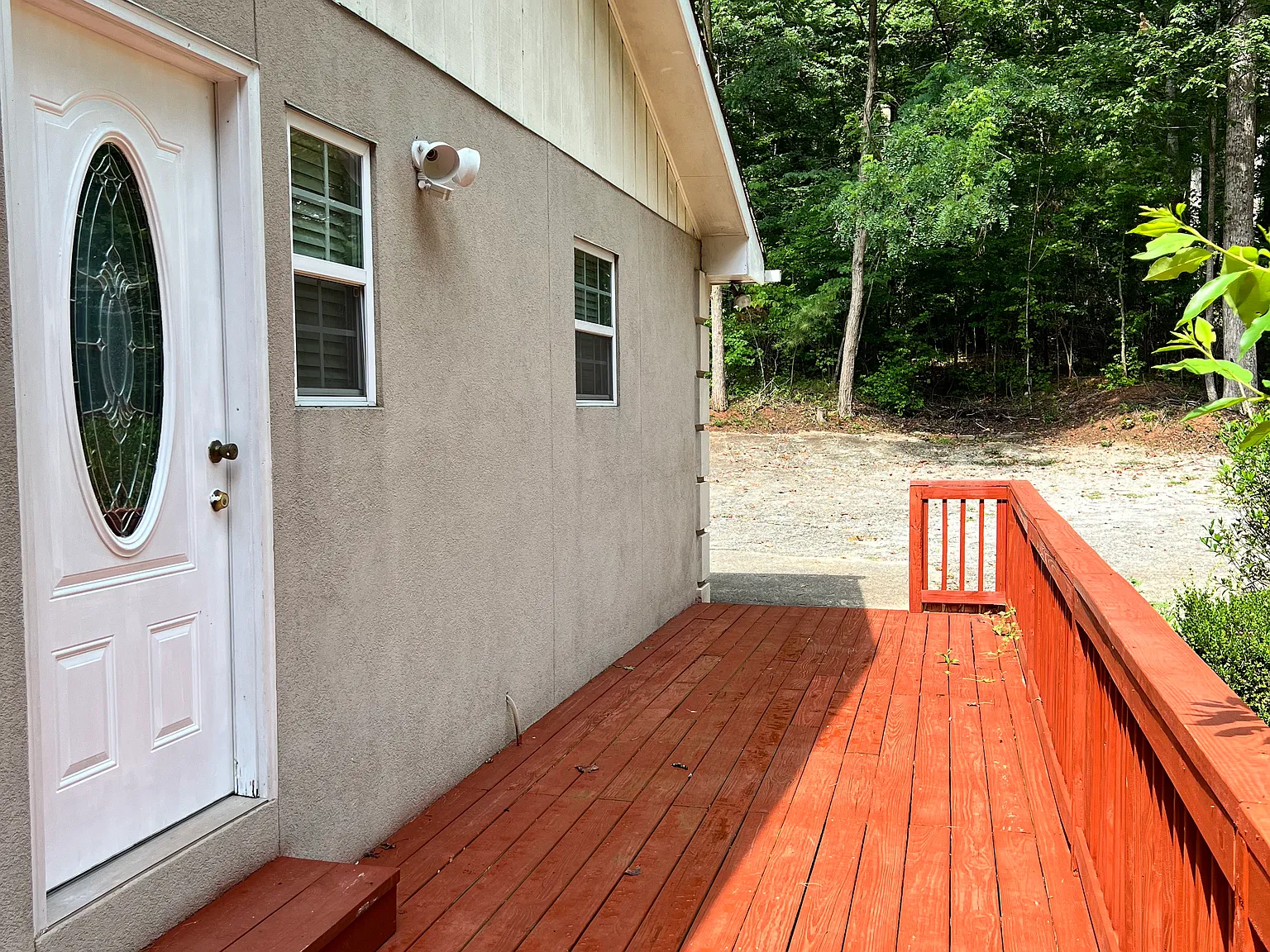 7 bed, 5.5 bath, 4364 sqft, $3,850 — Photo 3