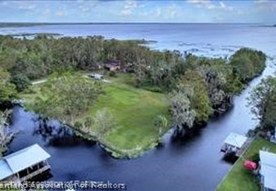 1742 Lakeshore Dr, Lorida, FL, 33857