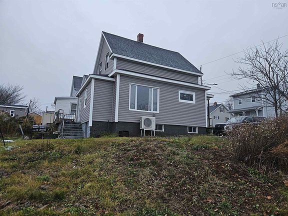 2nd image of 53 East St