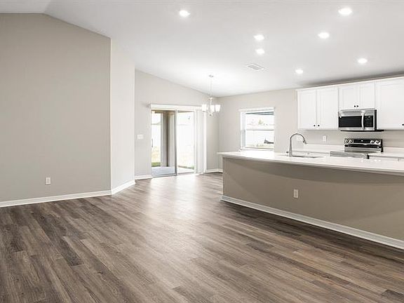 4th image of 5581 Buckeye Bend Dr