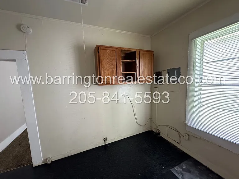 410 54th St — Photo 5