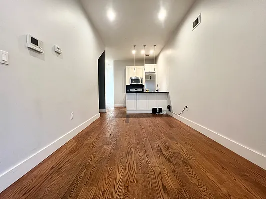 Rented by Rentopia | media 1