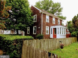 2823 Idaho Rd, Camden, NJ 08104