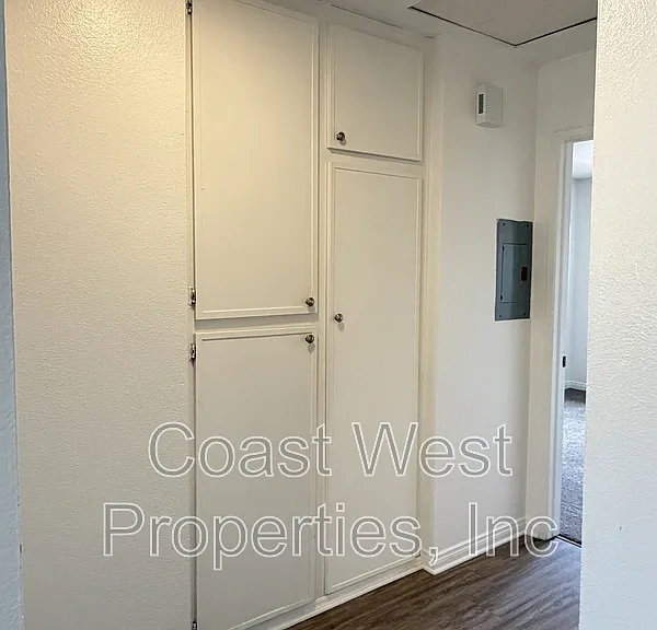 485 Chestnut Ave E — Photo 12