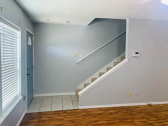 2nd image of 240 Rolling Hills Pl