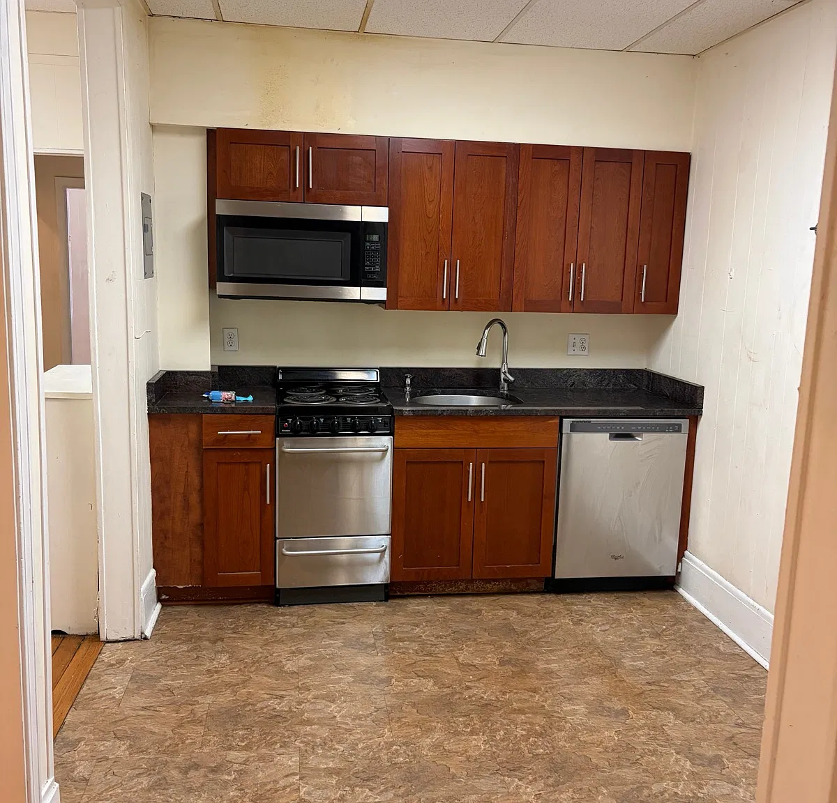 17 Aberdeen Street Apartments — Photo 1