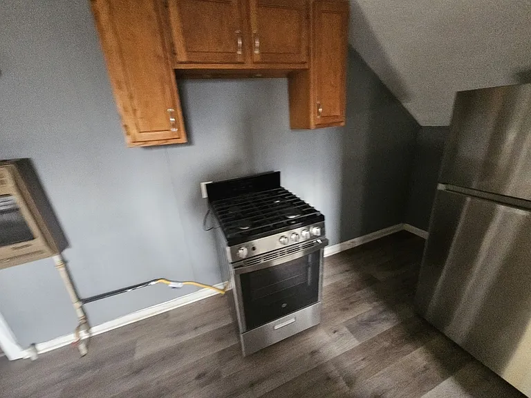 7040 Roy Ave — Photo 7