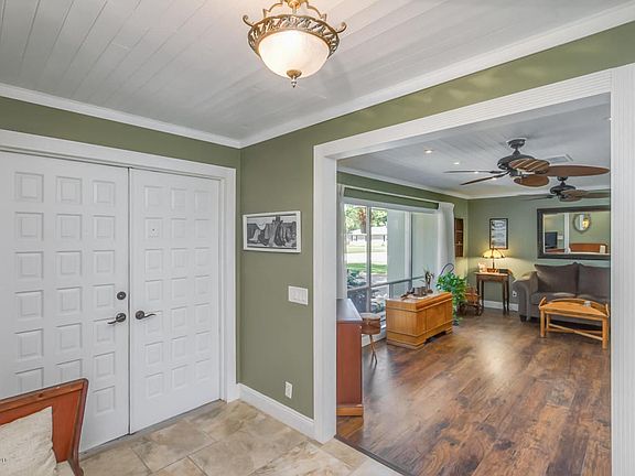 5th image of 4241 Longbow Dr