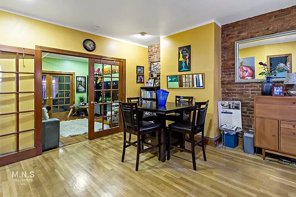 Rented by MNS | media 31