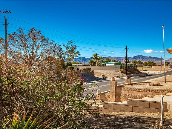 4th image of 1103 Chaparral Drive