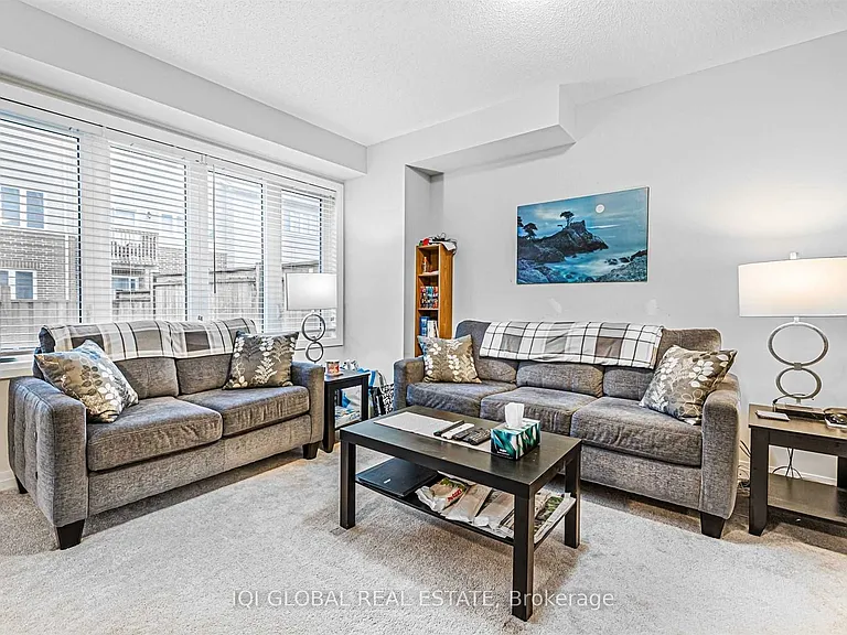 4084 Fracchioni Dr — Photo 26