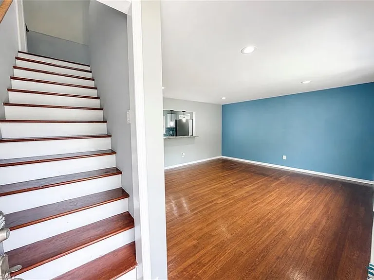 519 Beech Dr — Photo 22