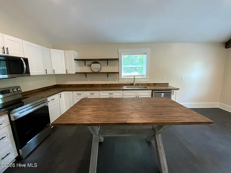 789 Main St #C — Photo 10
