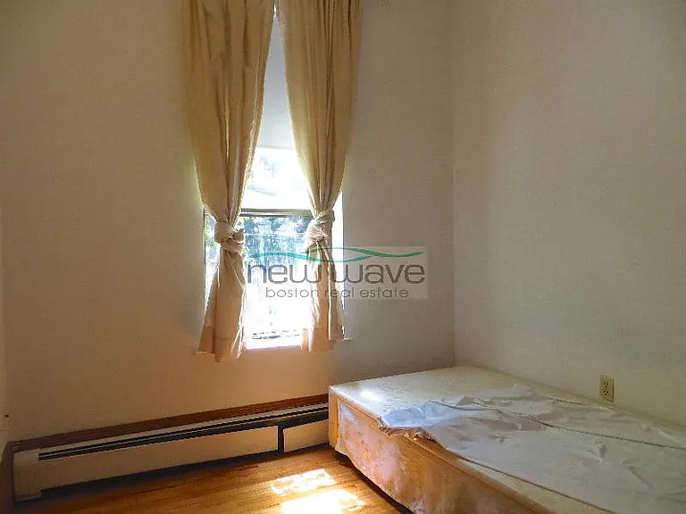 91 E Brookline St #1 — Photo 7