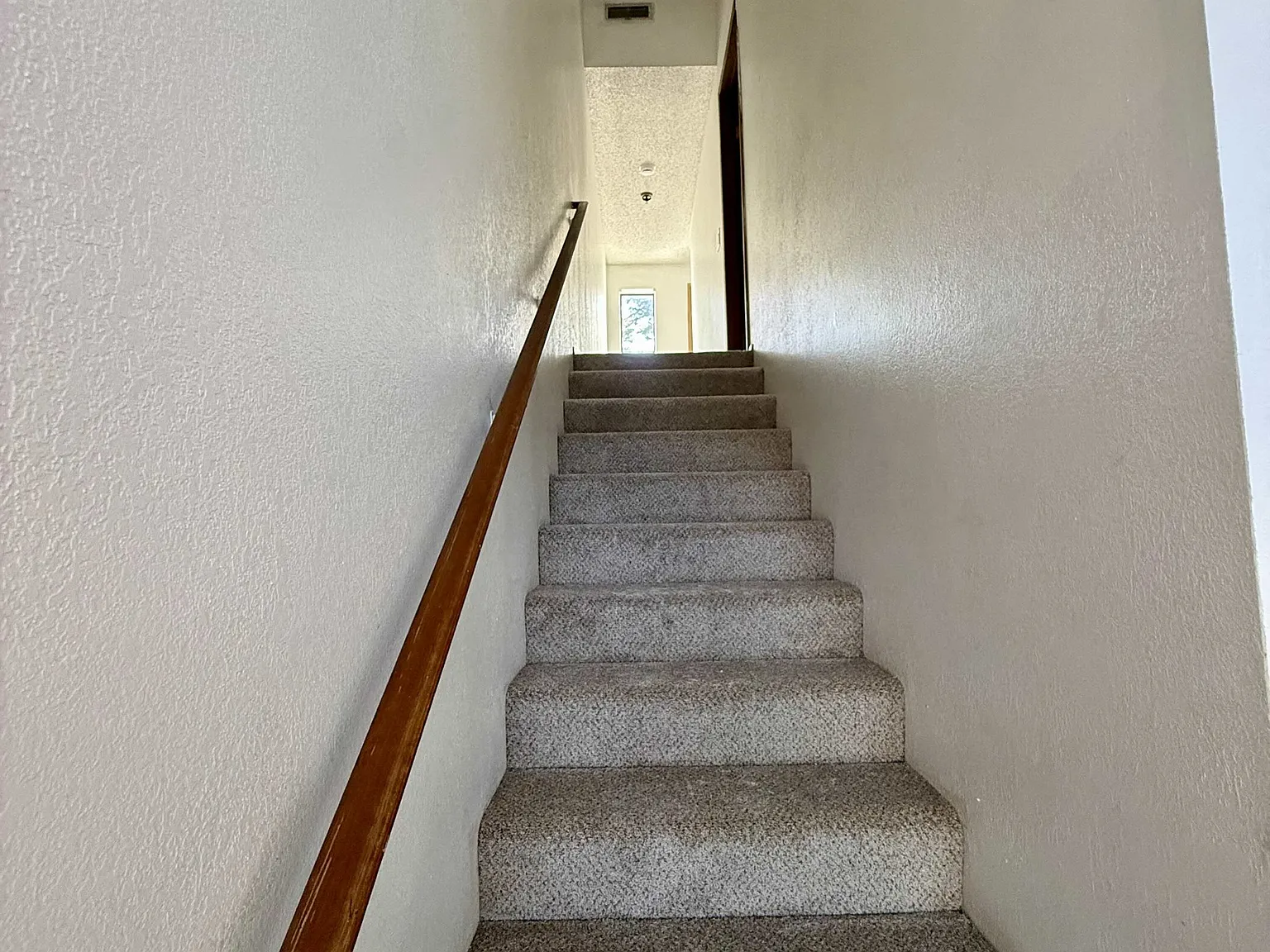 9817 52nd Street West - B — Photo 4