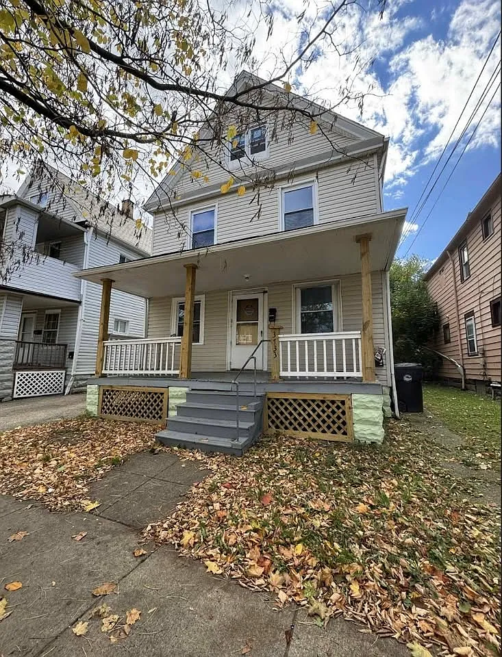 2 bed, $1,025 — Photo 1