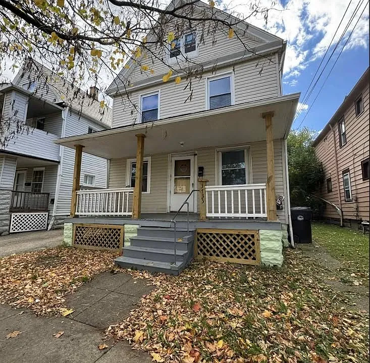 3733 Newark Ave #1