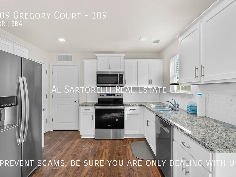 109 Gregory Ct #109 — Photo 8