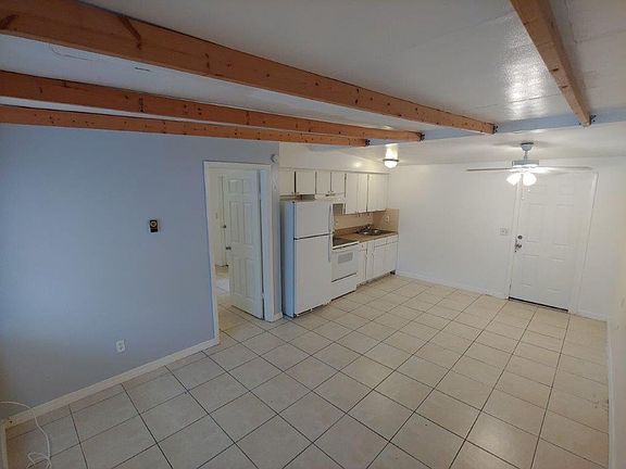 2nd image of 4722-4724 Kennedy Dr #4722