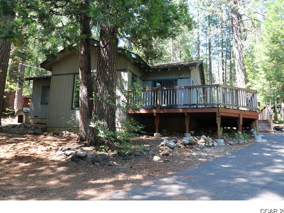 1st image of 1936 Fairway Dr