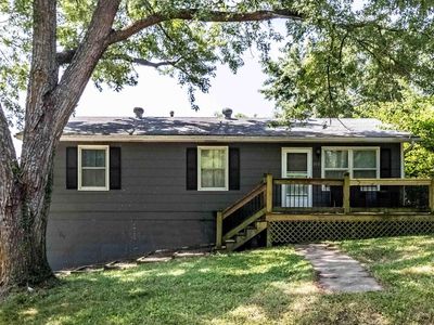 101 W 8th St, Knob Noster, MO, 65336